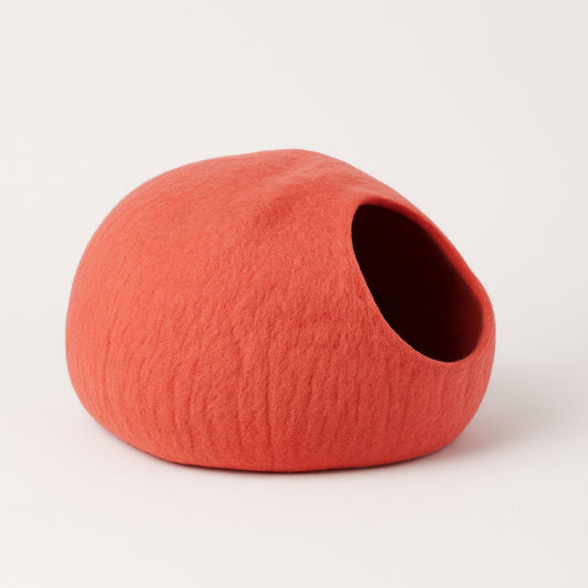 Luxury Felt Cat Cave – Handcrafted Wool Retreat from Nepal – Terracotta Orange