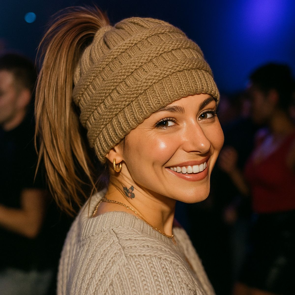 Ponytail Beanie Cap – Stretchy, Stylish & Warm (Black)